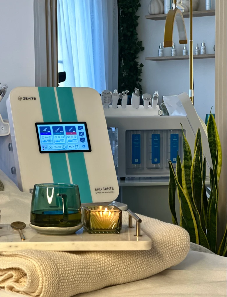 Aparat HydraFacial Zemits Eau Sante